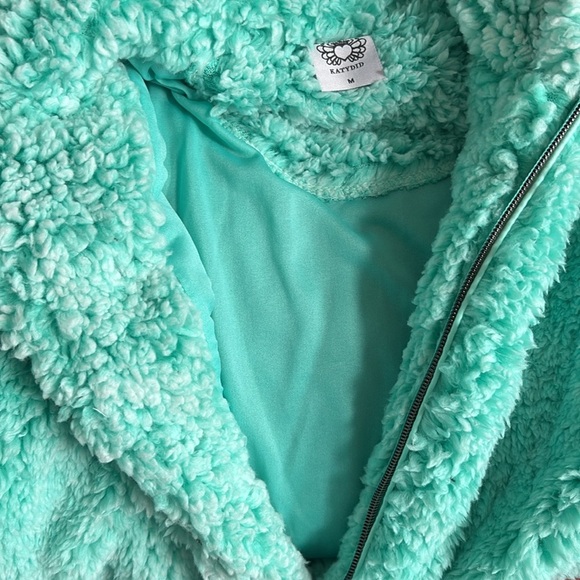 Katydid fleece jacket Faux fur Mint/ white ends add shimmer full zip front szM - Picture 12 of 13